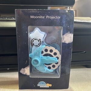 NIB Moonlite Storytime Mini Projector for Smartphones, Blue